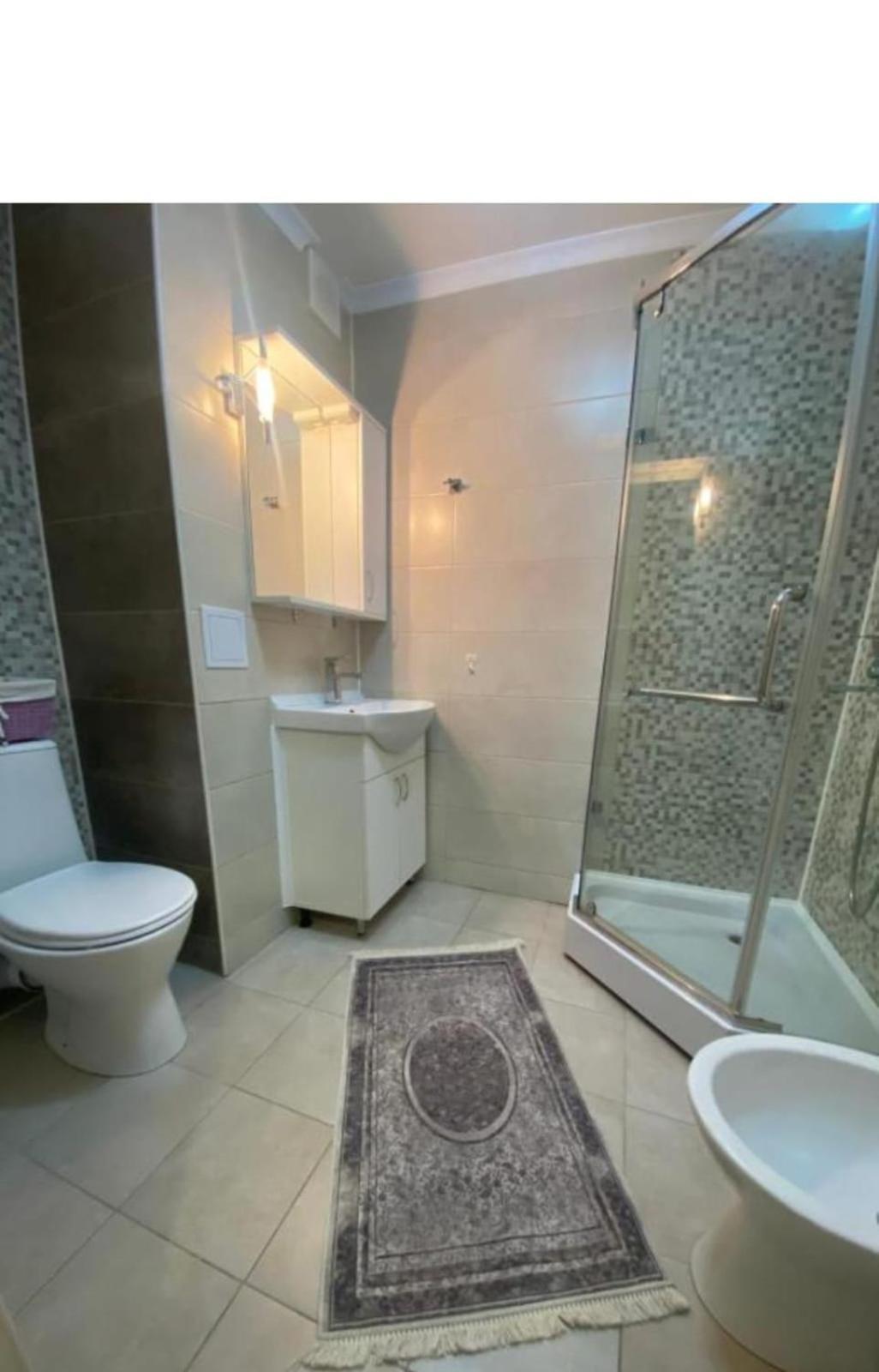 Airport Apartments Taxi Kisinyov Kültér fotó